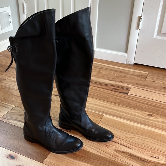 Coach Cheyenne Leather Boots - Picture 5 of 6